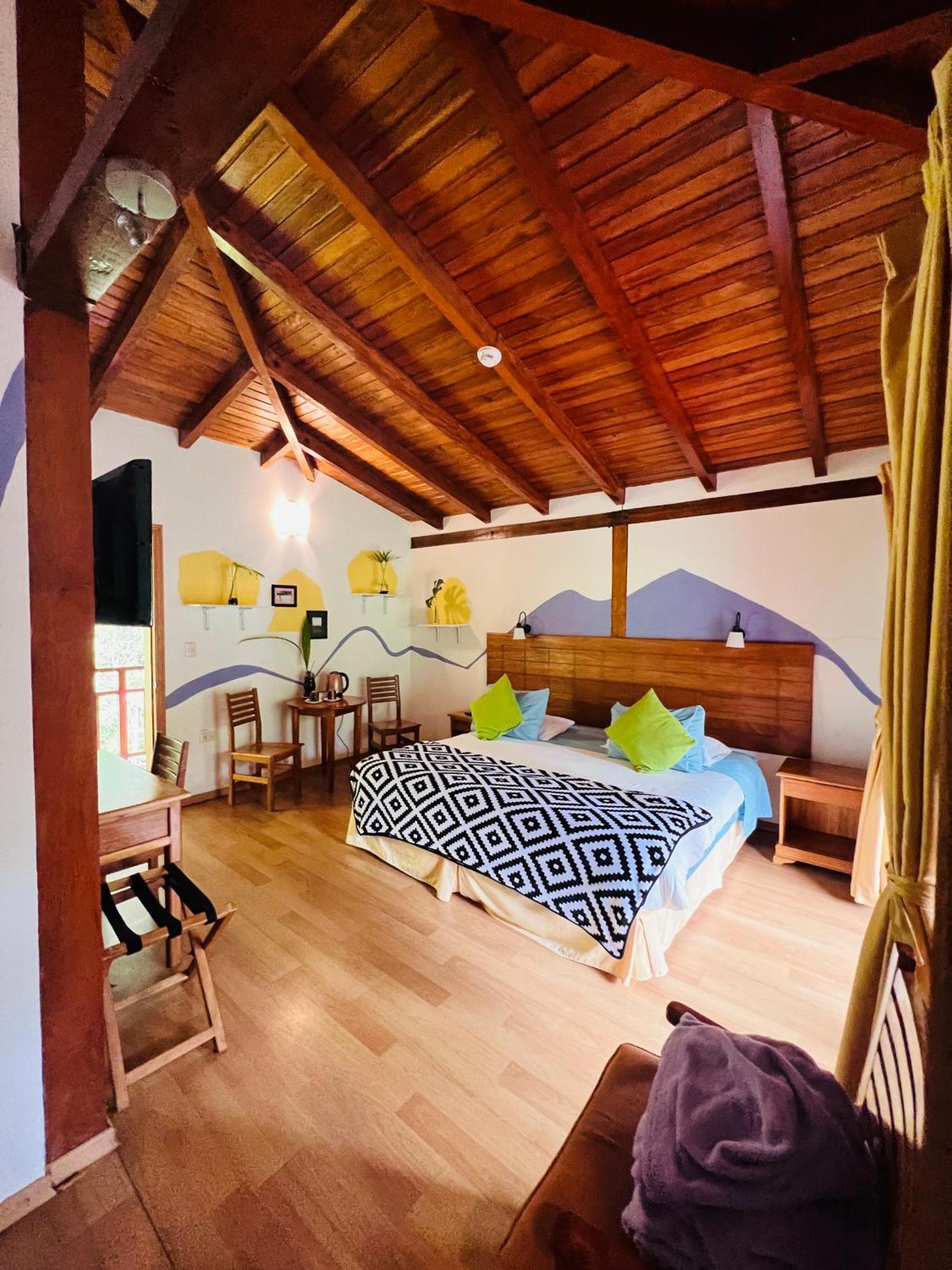 Mama Tungu Hostel Banos  Room photo